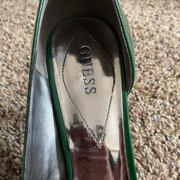 Green Guess stiletto heel - Picture 2 of 6